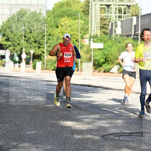 06.09.2026 - CURREX Alsterlauf Dr. Thomas Lammeyer http://msf.ph/oto/10125378 06.09.2026 09:43:13 Laufen 8158, 8210, 27 meine-sportfotos.de