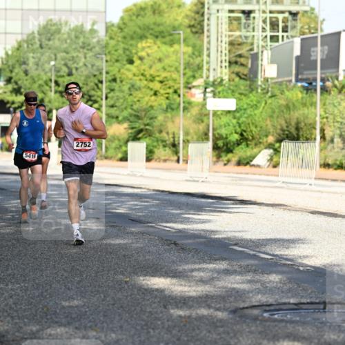 06.09.2026 - CURREX Alsterlauf Dr. Thomas Lammeyer http://msf.ph/oto/10125420 06.09.2026 09:43:22 Laufen 2731, 5419, 2752 meine-sportfotos.de