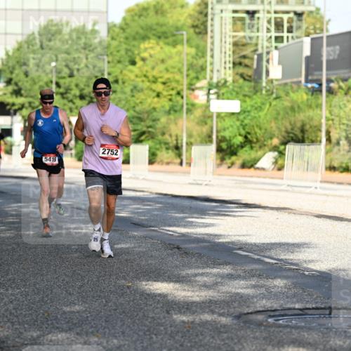 06.09.2026 - CURREX Alsterlauf Dr. Thomas Lammeyer http://msf.ph/oto/10125425 06.09.2026 09:43:22 Laufen 2731, 5419, 2752 meine-sportfotos.de