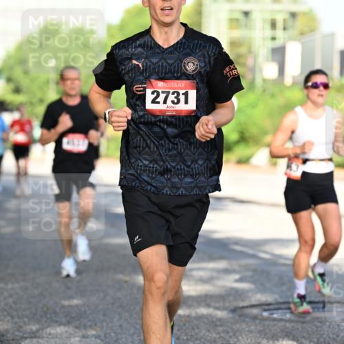 06.09.2026 - CURREX Alsterlauf Dr. Thomas Lammeyer http://msf.ph/oto/10125465 06.09.2026 09:43:26 Laufen 2731, 05 meine-sportfotos.de