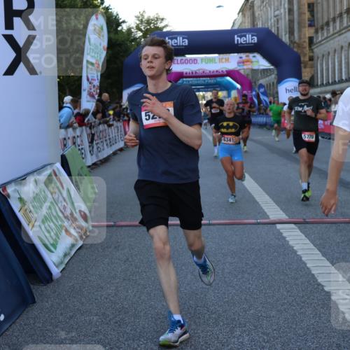 06.09.2026 - CURREX Alsterlauf Strokosch-Dieckow http://msf.ph/oto/10125484 06.09.2026 09:45:10 Ziel 2289, 2449, 2489, 2786, 3641, 3767, 3771, 3873, 3974, 4255, 4331, 5266, 5272, 5341, 5770, 8020 meine-sportfotos.de