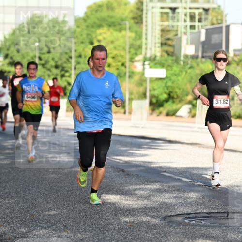 06.09.2026 - CURREX Alsterlauf Dr. Thomas Lammeyer http://msf.ph/oto/10125505 06.09.2026 09:43:30 Laufen 6406, 3182 meine-sportfotos.de