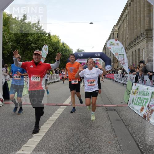06.09.2026 - CURREX Alsterlauf Yannick Fuchs http://msf.ph/oto/10125520 06.09.2026 10:04:01 Ziel 2042, 2091, 2164, 2657, 2989, 3100, 3239, 3378, 3384, 3562, 3651, 3745, 3752, 3766, 4004, 4672, 4968, 4972, 4979, 5061, 5284, 5401, 5468, 6056, 8044, 8079 meine-sportfotos.de