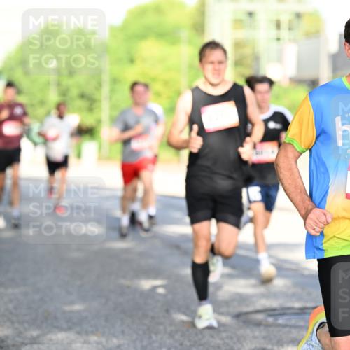 06.09.2026 - CURREX Alsterlauf Dr. Thomas Lammeyer http://msf.ph/oto/10125544 06.09.2026 09:43:34 Laufen 11, 6406 meine-sportfotos.de