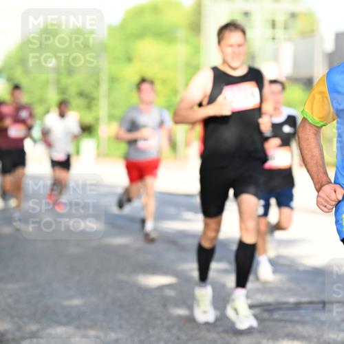 06.09.2026 - CURREX Alsterlauf Dr. Thomas Lammeyer http://msf.ph/oto/10125547 06.09.2026 09:43:34 Laufen 6406 meine-sportfotos.de
