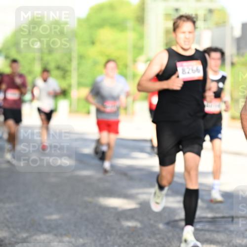 06.09.2026 - CURREX Alsterlauf Dr. Thomas Lammeyer http://msf.ph/oto/10125548 06.09.2026 09:43:34 Laufen 8266, 64 meine-sportfotos.de