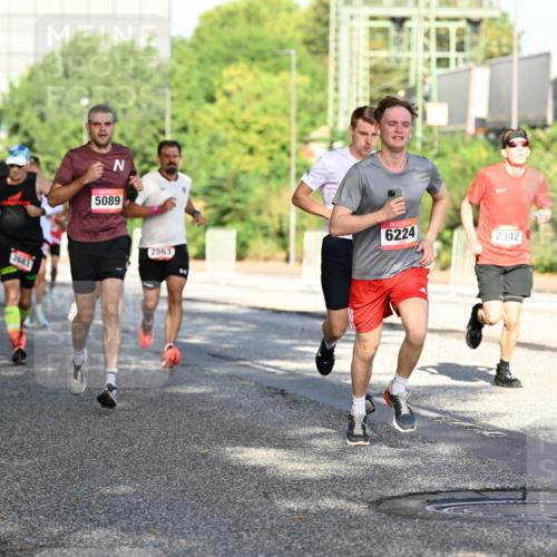 06.09.2026 - CURREX Alsterlauf Dr. Thomas Lammeyer http://msf.ph/oto/10125559 06.09.2026 09:43:36 Laufen 5089, 2563, 6224, 2342 meine-sportfotos.de