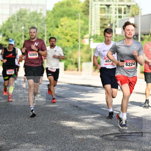 06.09.2026 - CURREX Alsterlauf Dr. Thomas Lammeyer http://msf.ph/oto/10125563 06.09.2026 09:43:36 Laufen 5089, 2563, 482, 6224, 42 meine-sportfotos.de