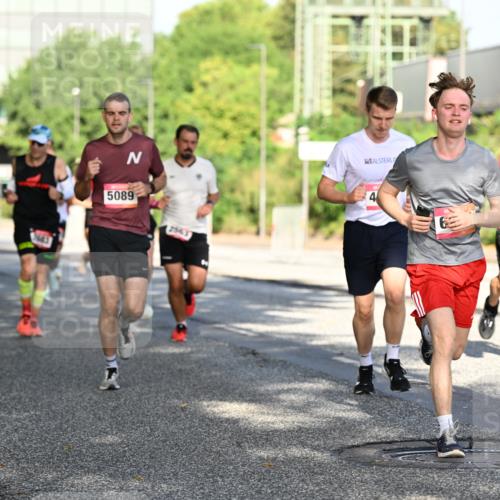 06.09.2026 - CURREX Alsterlauf Dr. Thomas Lammeyer http://msf.ph/oto/10125565 06.09.2026 09:43:36 Laufen 5089, 2563, 2342 meine-sportfotos.de