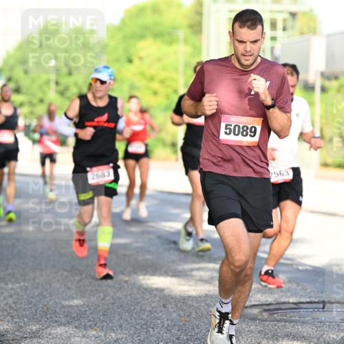 06.09.2026 - CURREX Alsterlauf Dr. Thomas Lammeyer http://msf.ph/oto/10125583 06.09.2026 09:43:38 Laufen 11, 2683, 5089, 2563 meine-sportfotos.de