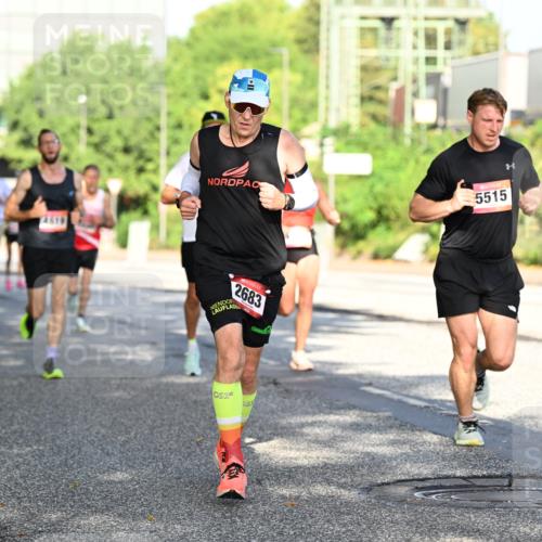 06.09.2026 - CURREX Alsterlauf Dr. Thomas Lammeyer http://msf.ph/oto/10125591 06.09.2026 09:43:39 Laufen 5515, 5, 2683, 1, 51 meine-sportfotos.de