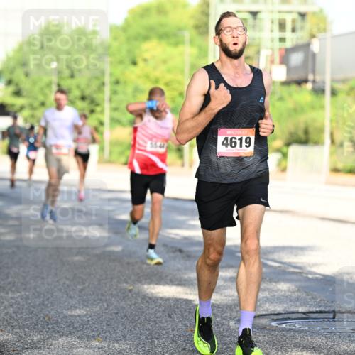 06.09.2026 - CURREX Alsterlauf Dr. Thomas Lammeyer http://msf.ph/oto/10125620 06.09.2026 09:43:42 Laufen 5544, 4619, 11 meine-sportfotos.de
