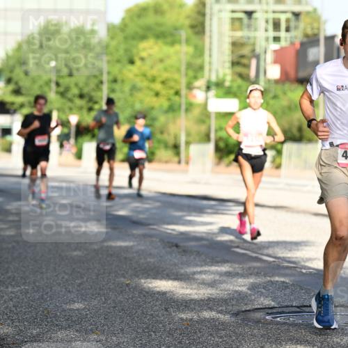 06.09.2026 - CURREX Alsterlauf Dr. Thomas Lammeyer http://msf.ph/oto/10125662 06.09.2026 09:43:46 Laufen 4287 meine-sportfotos.de