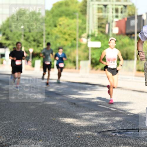 06.09.2026 - CURREX Alsterlauf Dr. Thomas Lammeyer http://msf.ph/oto/10125663 06.09.2026 09:43:46 Laufen 4287 meine-sportfotos.de