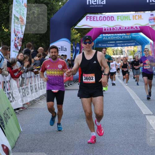 06.09.2026 - CURREX Alsterlauf Strokosch-Dieckow http://msf.ph/oto/10125708 06.09.2026 09:45:42 Ziel 2615, 2673, 3149, 3602, 4372, 4982, 5697, 6013, 6186, 6401, 6449, 6450, 8192, 8228 meine-sportfotos.de