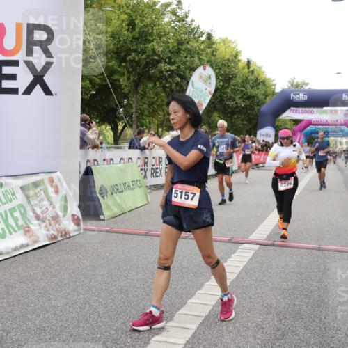 06.09.2026 - CURREX Alsterlauf Yannick Fuchs http://msf.ph/oto/10125732 06.09.2026 10:04:11 Ziel 2091, 2164, 2346, 2677, 2830, 3100, 3239, 3562, 3697, 3747, 4288, 4495, 4634, 4943, 5004, 5061, 5157, 5401, 5674, 5709, 6056, 8225 meine-sportfotos.de