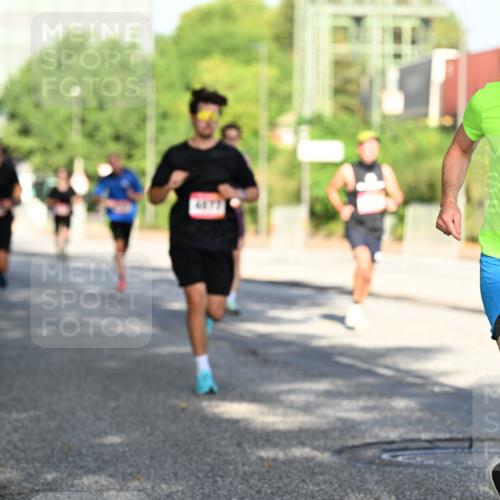 06.09.2026 - CURREX Alsterlauf Dr. Thomas Lammeyer http://msf.ph/oto/10125769 06.09.2026 09:43:56 Laufen 2072 meine-sportfotos.de