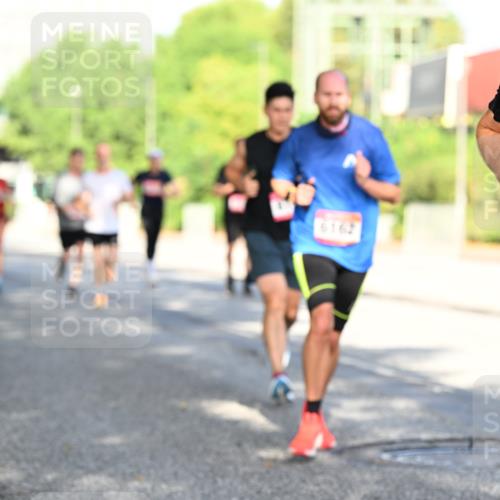 06.09.2026 - CURREX Alsterlauf Dr. Thomas Lammeyer http://msf.ph/oto/10125819 06.09.2026 09:44:01 Laufen 6162, 2210, 11 meine-sportfotos.de