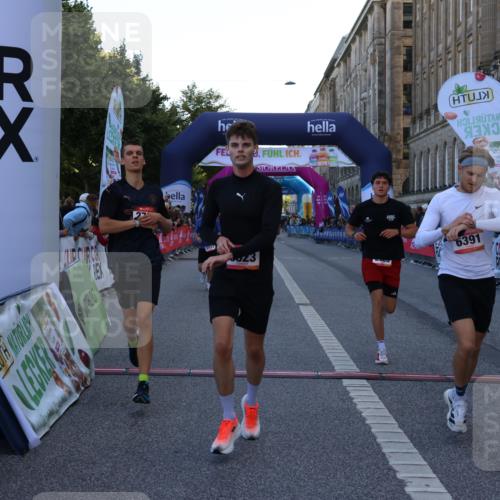 06.09.2026 - CURREX Alsterlauf Strokosch-Dieckow http://msf.ph/oto/10125834 06.09.2026 09:46:00 Ziel 2731, 2828, 3404, 3623, 4721, 5537, 6072, 6256, 6391, 8193 meine-sportfotos.de