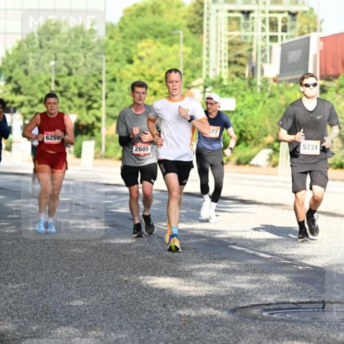 06.09.2026 - CURREX Alsterlauf Dr. Thomas Lammeyer http://msf.ph/oto/10125848 06.09.2026 09:44:04 Laufen 6021, 6255, 2605, 77, 5731 meine-sportfotos.de