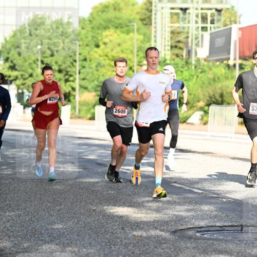 06.09.2026 - CURREX Alsterlauf Dr. Thomas Lammeyer http://msf.ph/oto/10125853 06.09.2026 09:44:04 Laufen 6021, 6255, 2605, 17, 5731 meine-sportfotos.de