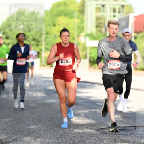 06.09.2026 - CURREX Alsterlauf Dr. Thomas Lammeyer http://msf.ph/oto/10125863 06.09.2026 09:44:06 Laufen 6255, 2605 meine-sportfotos.de