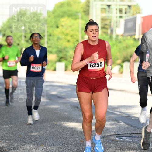 06.09.2026 - CURREX Alsterlauf Dr. Thomas Lammeyer http://msf.ph/oto/10125871 06.09.2026 09:44:07 Laufen 6021, 6255, 2605 meine-sportfotos.de