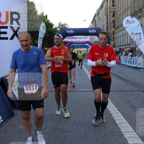 06.09.2026 - CURREX Alsterlauf Strokosch-Dieckow http://msf.ph/oto/10125880 06.09.2026 09:46:07 Ziel 2122, 2828, 3404, 5537, 5846, 6014, 6256, 8158, 8210 meine-sportfotos.de