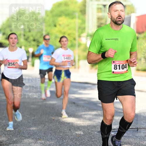 06.09.2026 - CURREX Alsterlauf Dr. Thomas Lammeyer http://msf.ph/oto/10125891 06.09.2026 09:44:10 Laufen 2560, 5403, 8104 meine-sportfotos.de