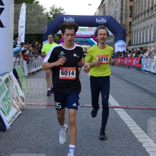 06.09.2026 - CURREX Alsterlauf Strokosch-Dieckow http://msf.ph/oto/10125909 06.09.2026 09:46:12 Ziel 2122, 2703, 4970, 5846, 5906, 6014, 6406, 8158, 8210, 8266 meine-sportfotos.de
