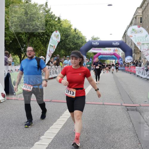 06.09.2026 - CURREX Alsterlauf Yannick Fuchs http://msf.ph/oto/10125928 06.09.2026 10:04:17 Ziel 2346, 2830, 3959, 3962, 4119, 4131, 4288, 5046, 5674, 5713, 8225 meine-sportfotos.de