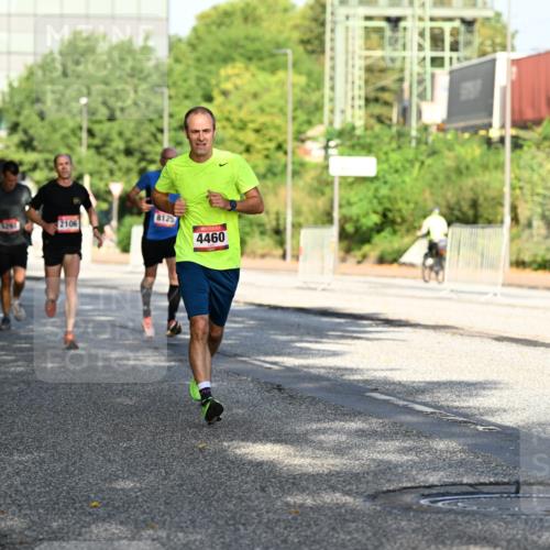 06.09.2026 - CURREX Alsterlauf Dr. Thomas Lammeyer http://msf.ph/oto/10125934 06.09.2026 09:44:14 Laufen 8125, 2106, 4311, 4460 meine-sportfotos.de