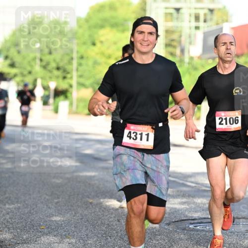 06.09.2026 - CURREX Alsterlauf Dr. Thomas Lammeyer http://msf.ph/oto/10125979 06.09.2026 09:44:18 Laufen 4311, 2106 meine-sportfotos.de