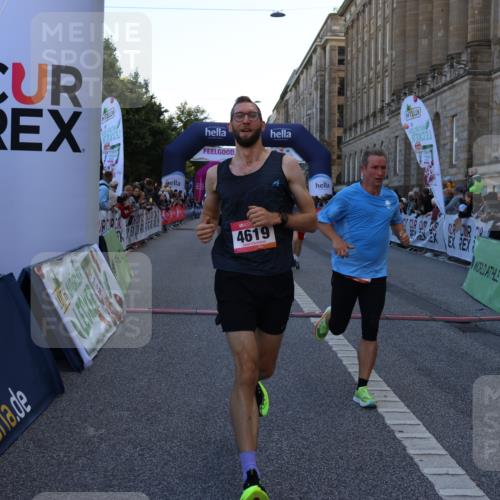 06.09.2026 - CURREX Alsterlauf Strokosch-Dieckow http://msf.ph/oto/10125992 06.09.2026 09:46:27 Ziel 2342, 2563, 2683, 2752, 3132, 3182, 4183, 4287, 4537, 4619, 5419, 5515, 6224 meine-sportfotos.de