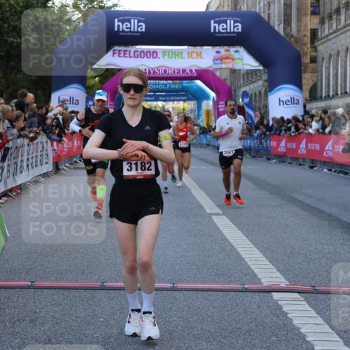 06.09.2026 - CURREX Alsterlauf Strokosch-Dieckow http://msf.ph/oto/10126022 06.09.2026 09:46:30 Ziel 2563, 2683, 2752, 3132, 3182, 4183, 4619, 4663, 6109, 6224 meine-sportfotos.de