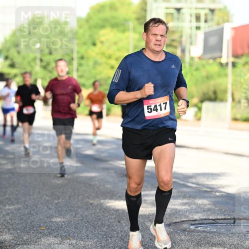 06.09.2026 - CURREX Alsterlauf Dr. Thomas Lammeyer http://msf.ph/oto/10126057 06.09.2026 09:44:26 Laufen 5417, 2955 meine-sportfotos.de