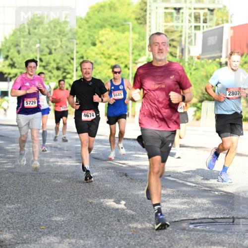 06.09.2026 - CURREX Alsterlauf Dr. Thomas Lammeyer http://msf.ph/oto/10126074 06.09.2026 09:44:28 Laufen 4598, 5729, 09, 4674, 5645, 21, 1995, 06, 2807 meine-sportfotos.de