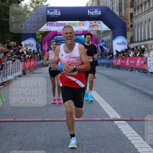 06.09.2026 - CURREX Alsterlauf Strokosch-Dieckow http://msf.ph/oto/10126092 06.09.2026 09:46:40 Ziel 2556, 3617, 4663, 4877, 5430, 5544, 6109 meine-sportfotos.de