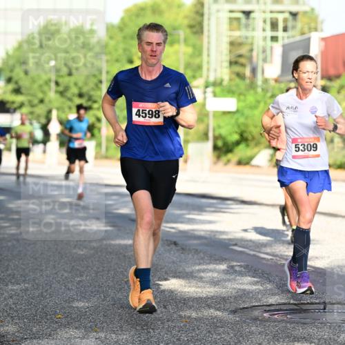 06.09.2026 - CURREX Alsterlauf Dr. Thomas Lammeyer http://msf.ph/oto/10126112 06.09.2026 09:44:32 Laufen 4598, 5309 meine-sportfotos.de