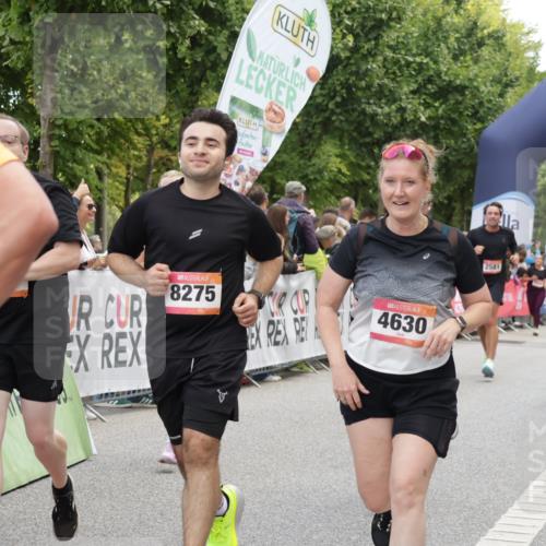 06.09.2026 - CURREX Alsterlauf Yannick Fuchs http://msf.ph/oto/10126117 06.09.2026 10:04:26 Ziel 2025, 2303, 2437, 2581, 3435, 3696, 3711, 3959, 3962, 4131, 4179, 4376, 4630, 4768, 4812, 5046, 5718, 5816, 6193 meine-sportfotos.de