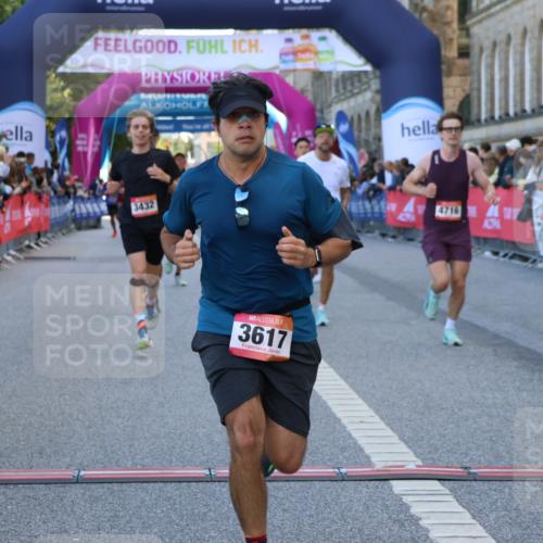 06.09.2026 - CURREX Alsterlauf Strokosch-Dieckow http://msf.ph/oto/10126121 06.09.2026 09:46:45 Ziel 2556, 3432, 3617, 4716, 4877, 4890, 5430, 5544, 8092, 8249 meine-sportfotos.de