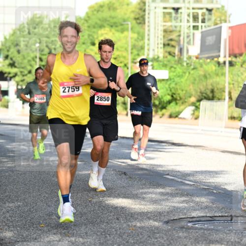 06.09.2026 - CURREX Alsterlauf Dr. Thomas Lammeyer http://msf.ph/oto/10126212 06.09.2026 09:44:48 Laufen 6228, 2865, 2759, 2850 meine-sportfotos.de