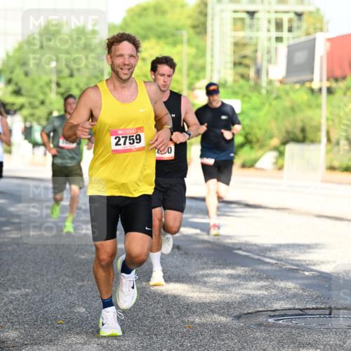 06.09.2026 - CURREX Alsterlauf Dr. Thomas Lammeyer http://msf.ph/oto/10126214 06.09.2026 09:44:48 Laufen 2759, 6378 meine-sportfotos.de