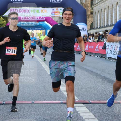 06.09.2026 - CURREX Alsterlauf Strokosch-Dieckow http://msf.ph/oto/10126234 06.09.2026 09:46:56 Ziel 2072, 3678, 4311, 4460, 5198, 5705, 5731, 6162, 6255 meine-sportfotos.de