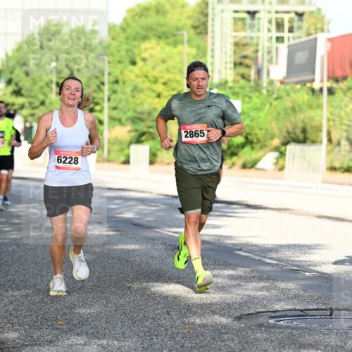 06.09.2026 - CURREX Alsterlauf Dr. Thomas Lammeyer http://msf.ph/oto/10126236 06.09.2026 09:44:51 Laufen 6228, 2865, 4143 meine-sportfotos.de