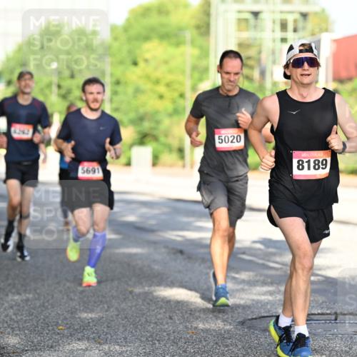 06.09.2026 - CURREX Alsterlauf Dr. Thomas Lammeyer http://msf.ph/oto/10126312 06.09.2026 09:45:01 Laufen 5691, 5020, 8189 meine-sportfotos.de