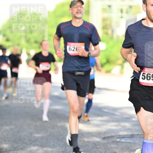 06.09.2026 - CURREX Alsterlauf Dr. Thomas Lammeyer http://msf.ph/oto/10126332 06.09.2026 09:45:03 Laufen 11, 626, 5691 meine-sportfotos.de