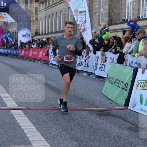 06.09.2026 - CURREX Alsterlauf Strokosch-Dieckow http://msf.ph/oto/10126343 06.09.2026 09:47:05 Ziel 2072, 2210, 2569, 2605, 4460, 5297, 5705, 6150, 8104, 8125 meine-sportfotos.de