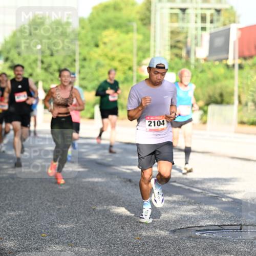 06.09.2026 - CURREX Alsterlauf Dr. Thomas Lammeyer http://msf.ph/oto/10126368 06.09.2026 09:45:09 Laufen 2104 meine-sportfotos.de