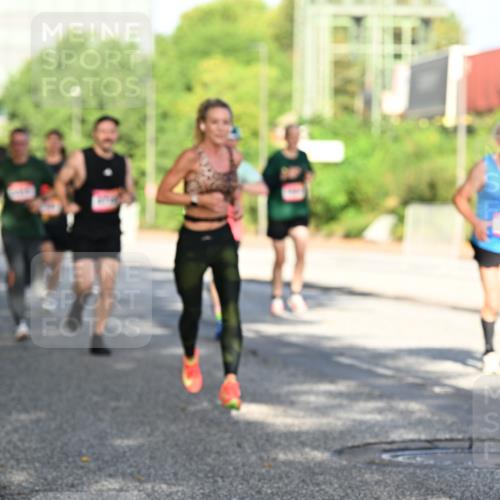 06.09.2026 - CURREX Alsterlauf Dr. Thomas Lammeyer http://msf.ph/oto/10126378 06.09.2026 09:45:10 Laufen 2104, 4 meine-sportfotos.de